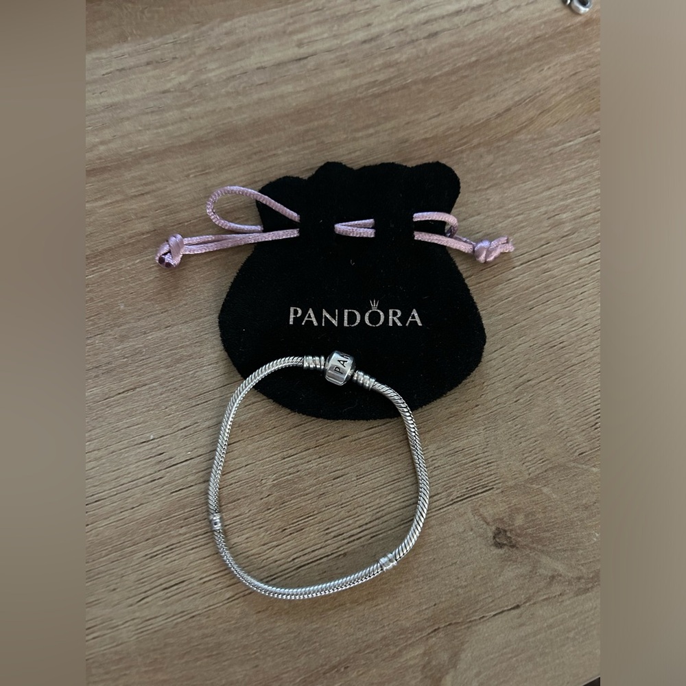 pandora bracelet